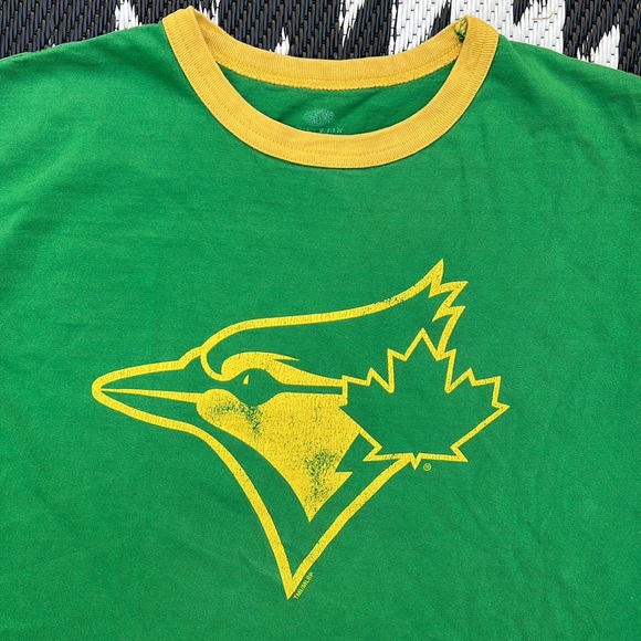Green and Yellow Jays tee - Picture 4 of 9